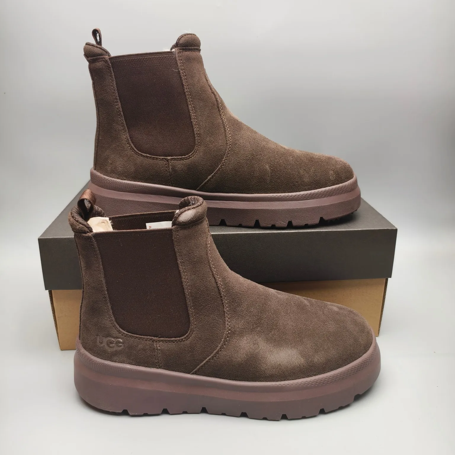 💰600 UGG sheepskin all-in-one snow boots 2050 casual mid-calf boots men's boots color: maroon black chocolate size: 39-45